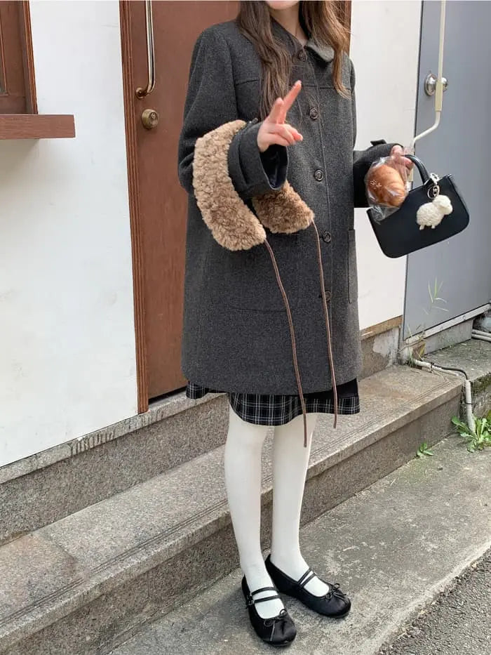 レトロ ガーリー ファー襟付き コート LUMIYUMI