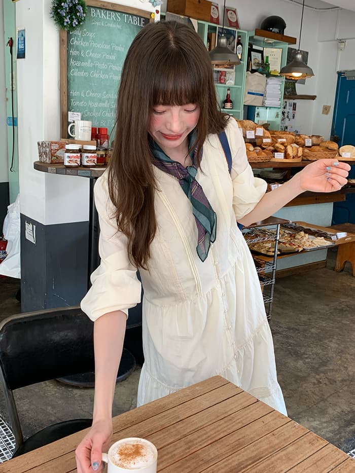 ガーリー Vネック ボタン ワンピース LUMIYUMI