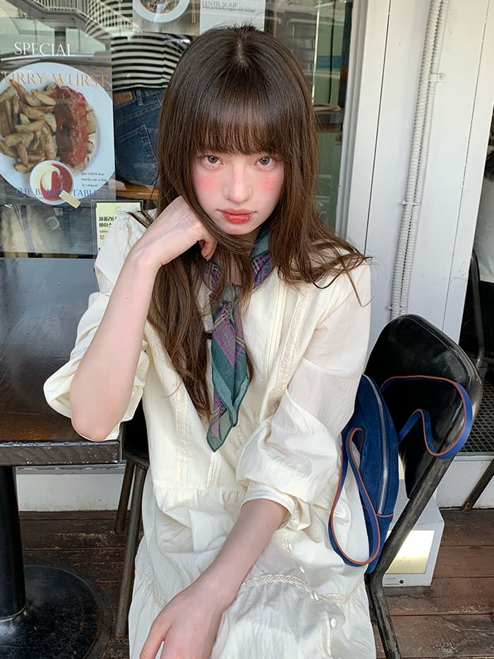 ガーリー Vネック ボタン ワンピース LUMIYUMI