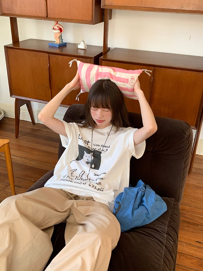 ネコプリント ラウンドネック ゆったりTシャツ LUMIYUMI