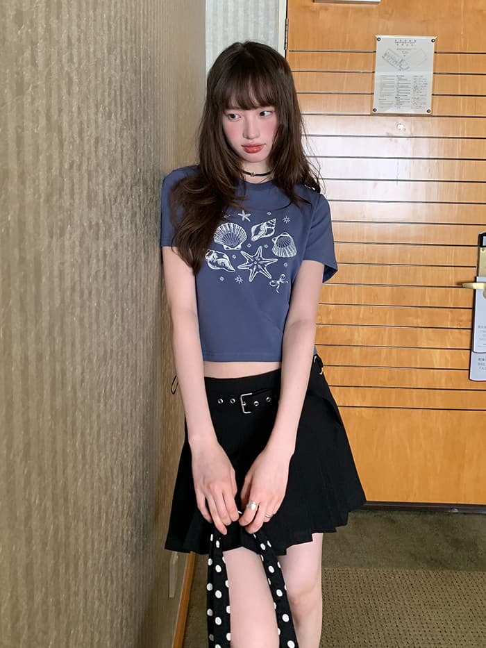 貝殻プリント ショート丈 Tシャツ LUMIYUMI