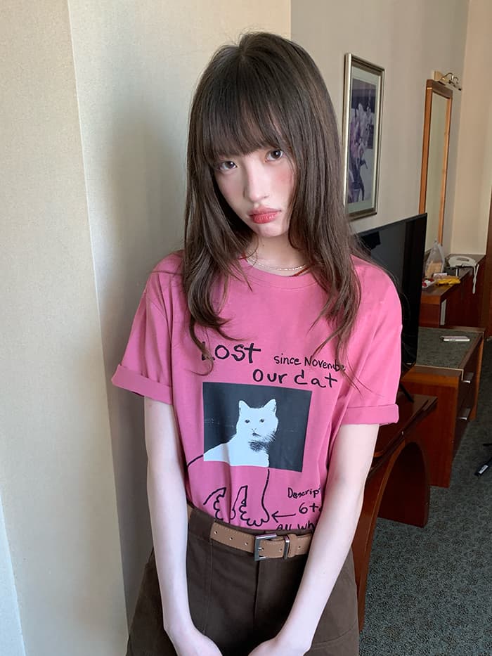 ネコプリント ラウンドネック ゆったりTシャツ LUMIYUMI