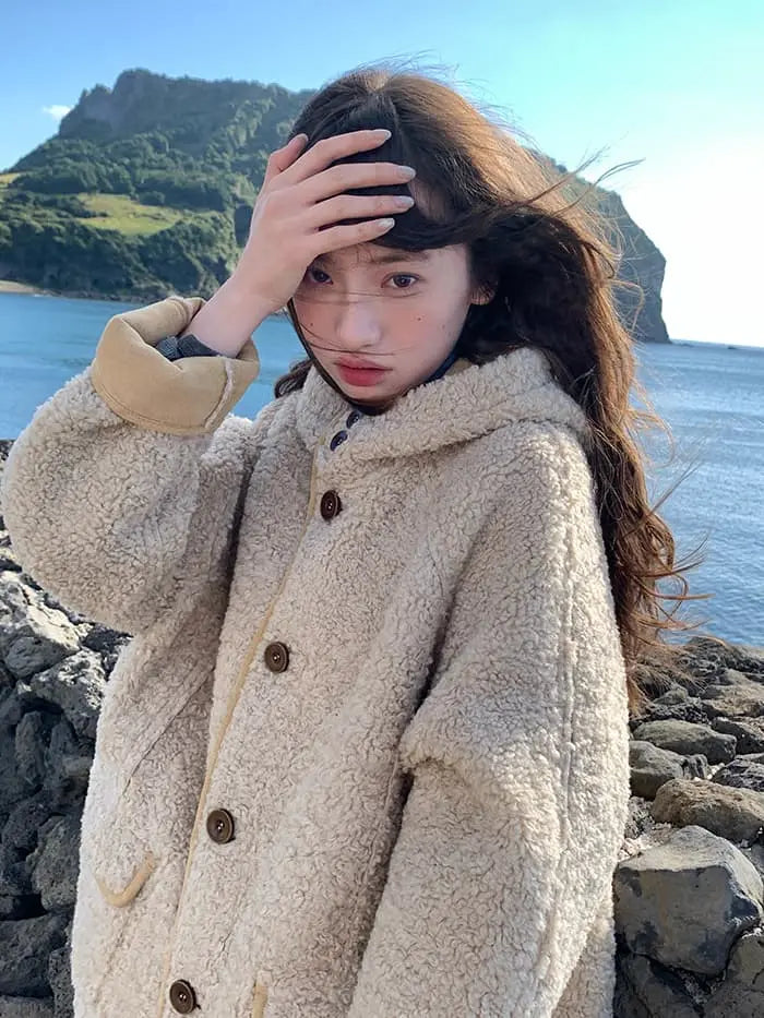 リバーシブル フード付き ボアブルゾン LUMIYUMI