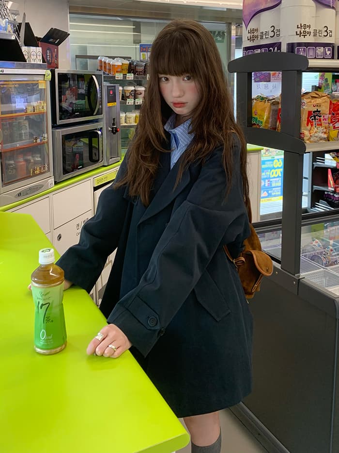 クラシック ミドル丈 フラップディテール コート LUMIYUMI