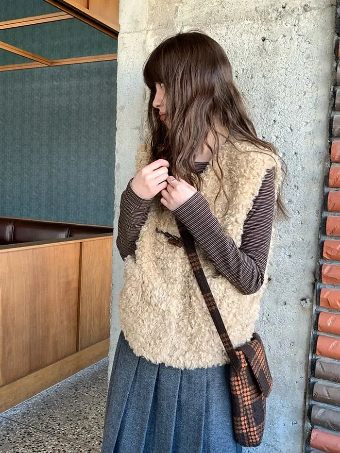 レトロ ループファー ダッフルベスト LUMIYUMI