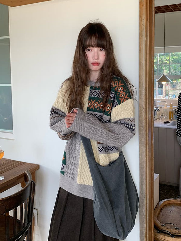 不規則 配色 ケーブル編みセーター