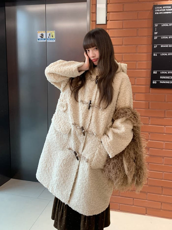 フード付き もこもこボア ダッフルコート