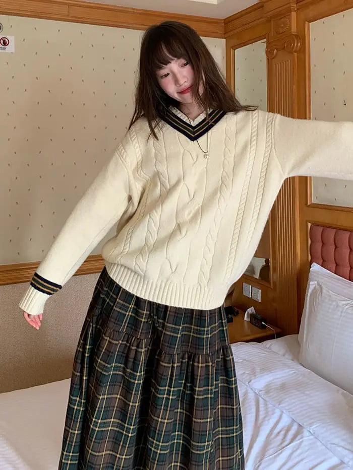 ゆったり Vネック ケーブル ニットプルオーバー- LUMIYUMI