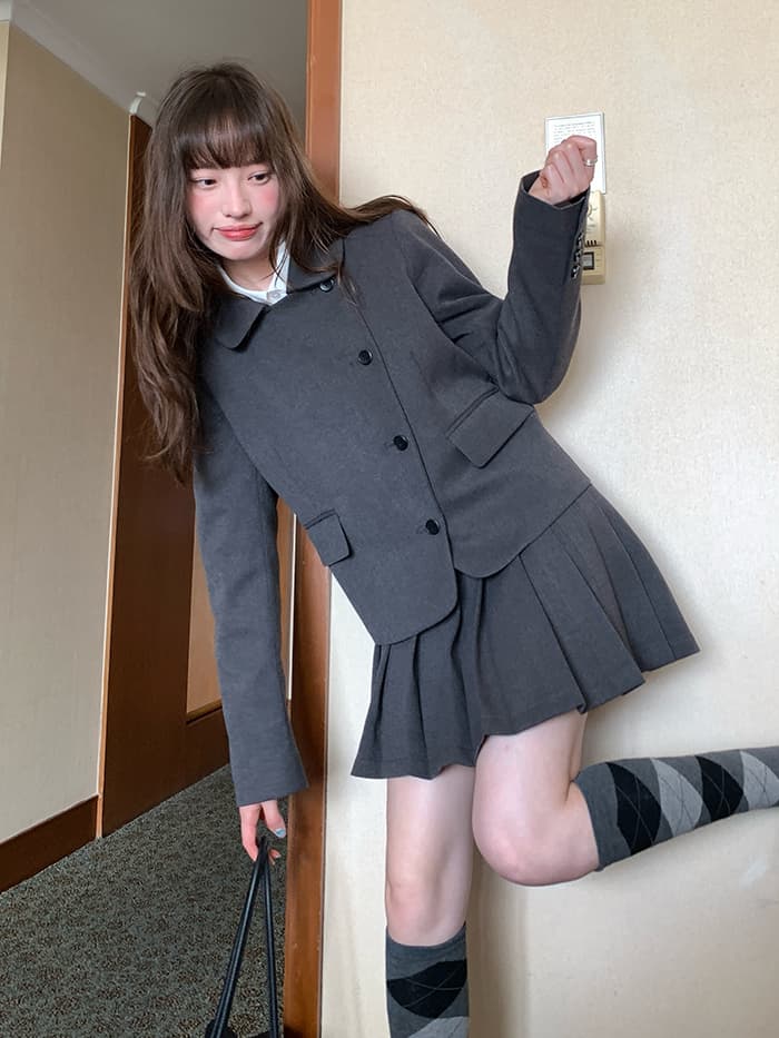 美品　 パーリーゲイツ　セットアップ　コラボ　スポンジボム　ジャケット　スカート サイズ：0 PEARLY GATES パーリーゲイツ ×スポンジボブ スカート