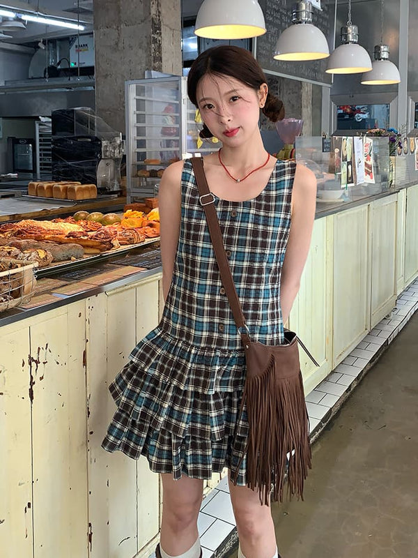 チェック柄ノースリーブティアードワンピース LUMIYUMI
