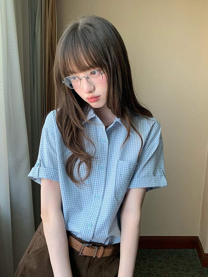 折り返し袖 チェック ゆったり 半袖シャツ LUMIYUMI