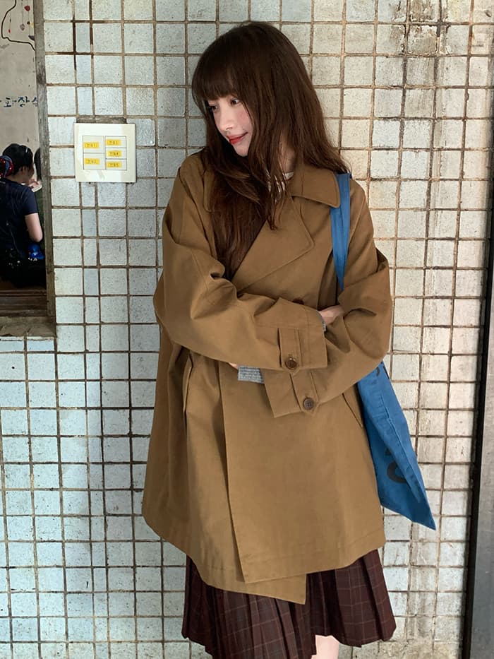 クラシック ミドル丈 フラップディテール コート LUMIYUMI