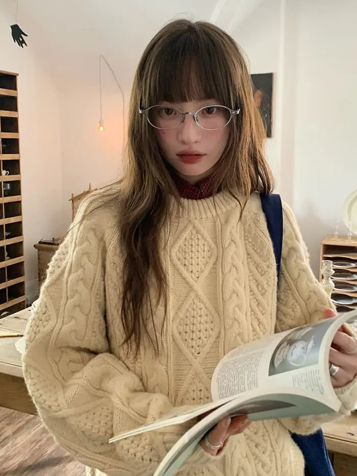 ケーブル編み クルーネック 厚手セーター LUMIYUMI