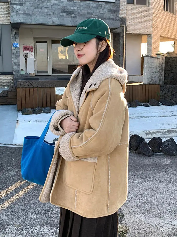 リバーシブル フード付き ボアブルゾン LUMIYUMI