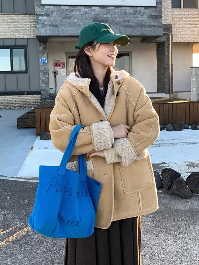 リバーシブル フード付き ボアブルゾン LUMIYUMI