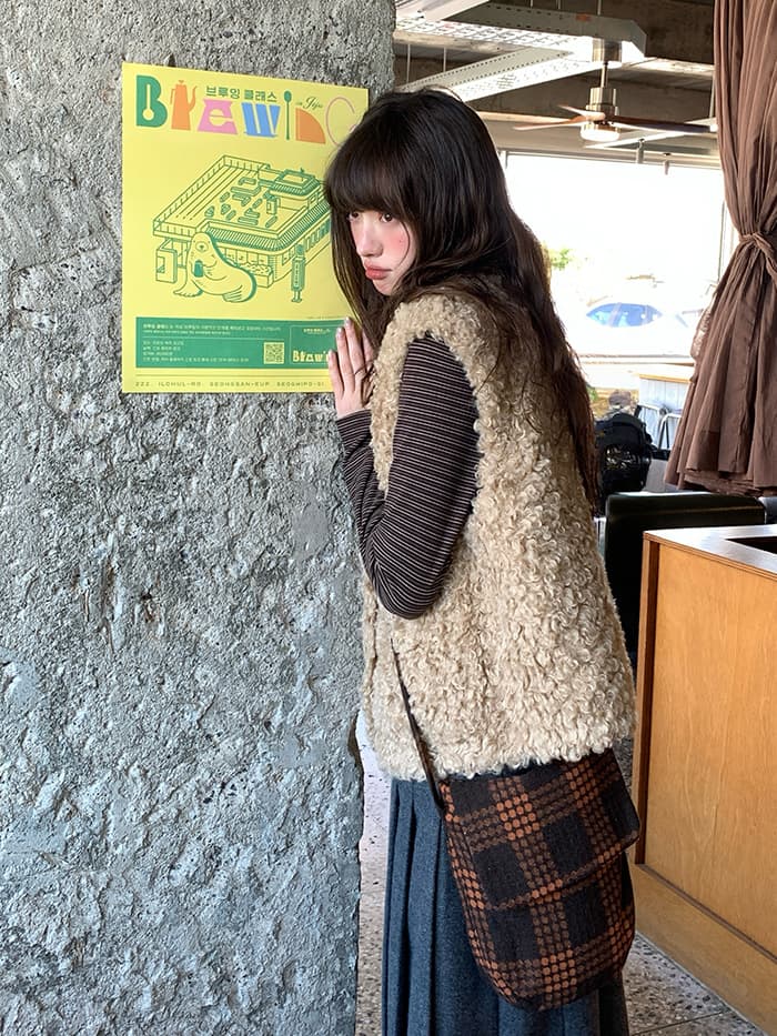 レトロ ループファー ダッフルベスト LUMIYUMI