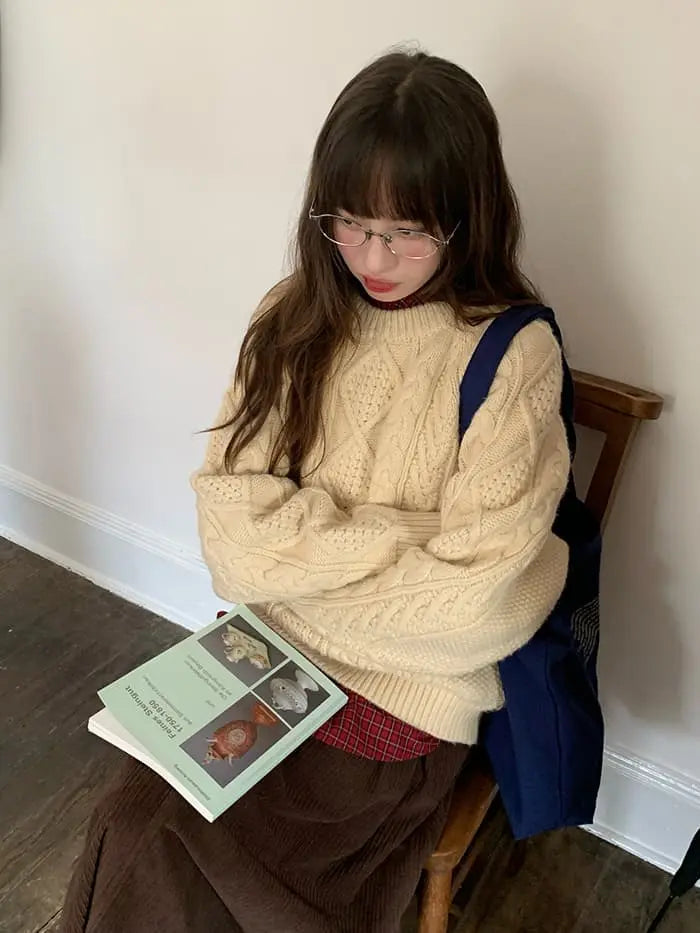 ケーブル編み クルーネック 厚手セーター LUMIYUMI