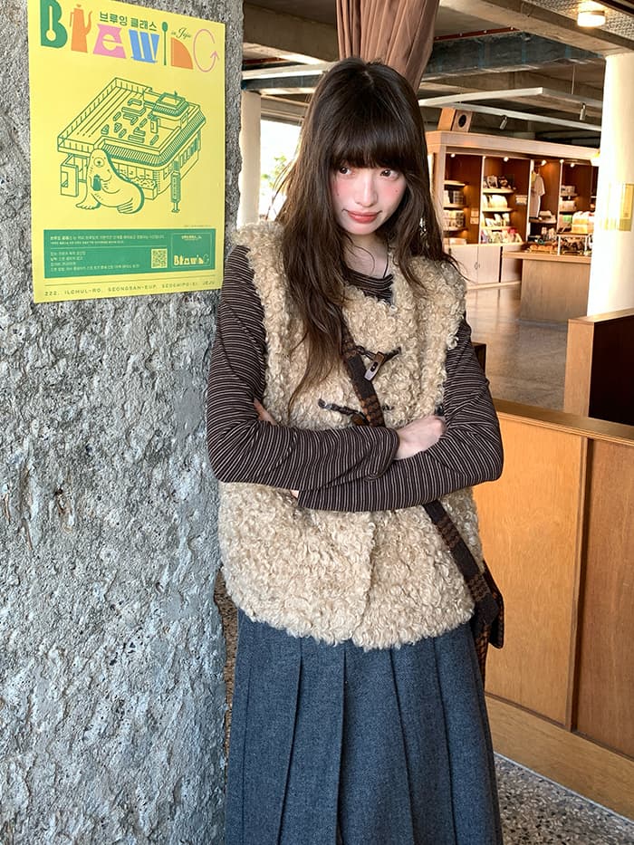 レトロ ループファー ダッフルベスト LUMIYUMI