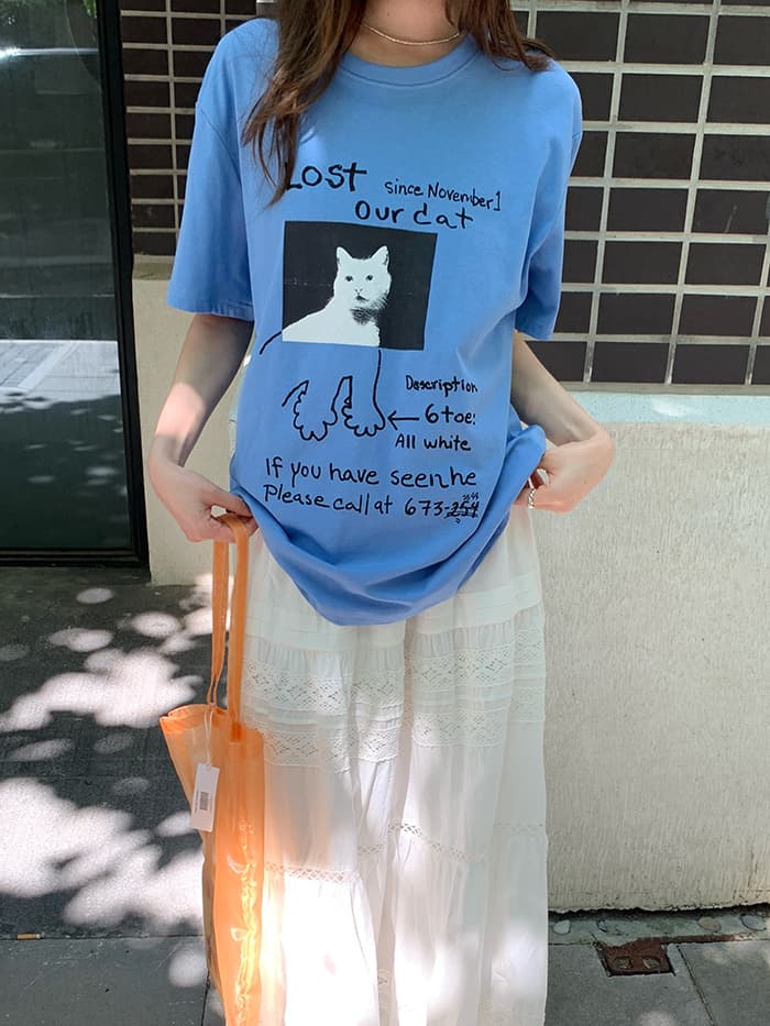 ネコプリント ラウンドネック ゆったりTシャツ LUMIYUMI