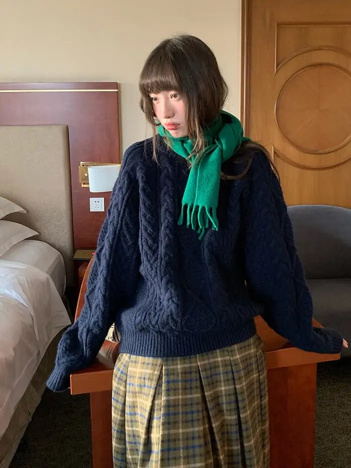 ケーブル編み クルーネック 厚手セーター LUMIYUMI