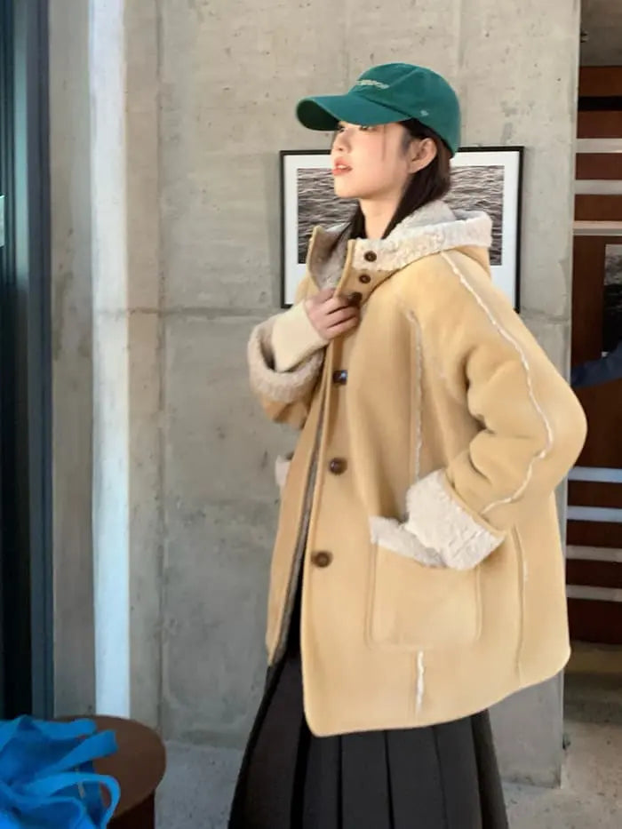 リバーシブル フード付き ボアブルゾン LUMIYUMI