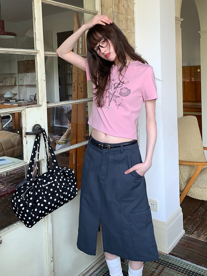 貝殻プリント ショート丈 Tシャツ LUMIYUMI