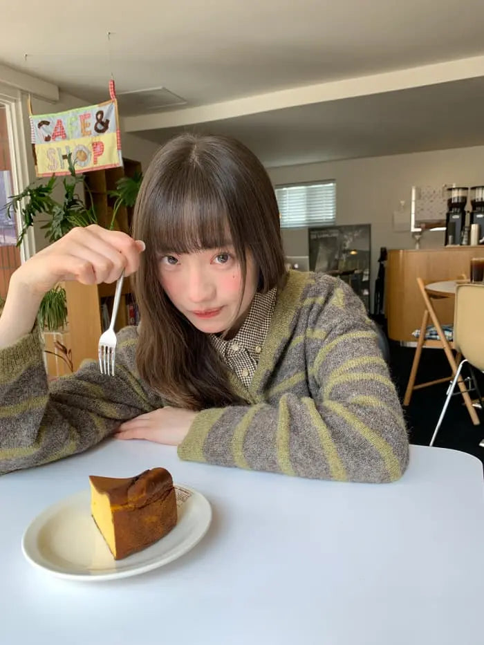 ゆったり フード付き ボーダー ニットカーディガン LUMIYUMI