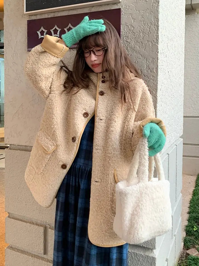 リバーシブル フード付き ボアブルゾン LUMIYUMI