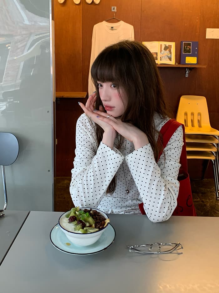 韓国風 ドット柄 フリル裾 Tシャツ LUMIYUMI